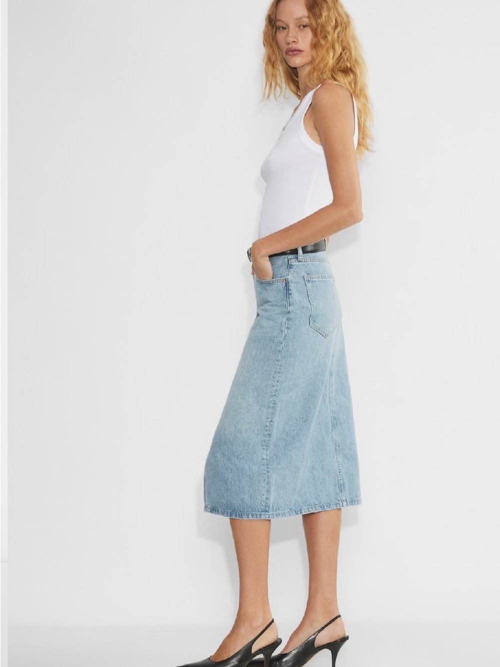 💙DENIM FORUM THE 90’s HALLE SKIRT💙 - Picture 3 of 7